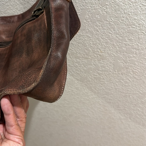 Bed Stu Venice Beach Buckle weathered leather crossbody - Picture 6 of 9